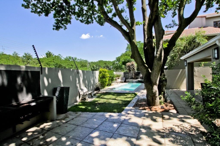 To Let 1 Bedroom Property for Rent in Craighall Park Gauteng