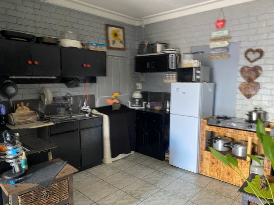 6 Bedroom Property for Sale in Grootvaly Gauteng