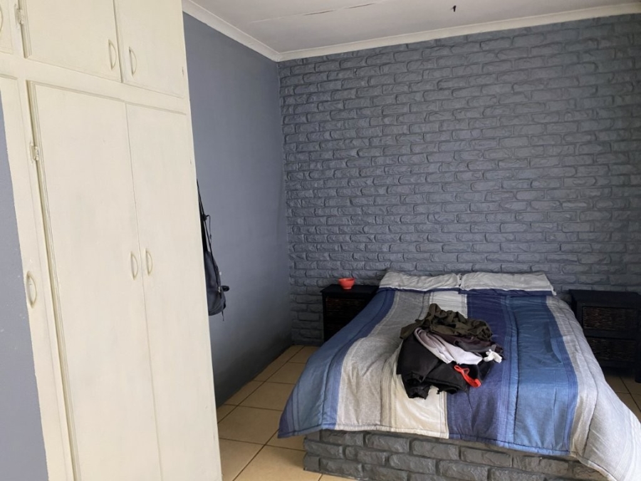 6 Bedroom Property for Sale in Grootvaly Gauteng