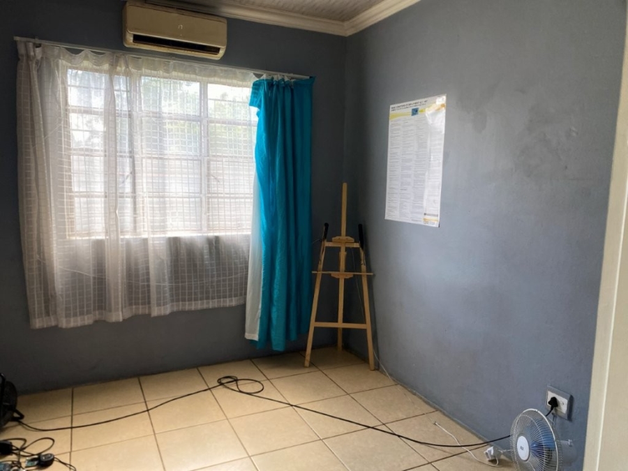 6 Bedroom Property for Sale in Grootvaly Gauteng