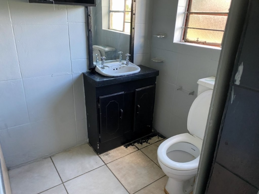 6 Bedroom Property for Sale in Grootvaly Gauteng