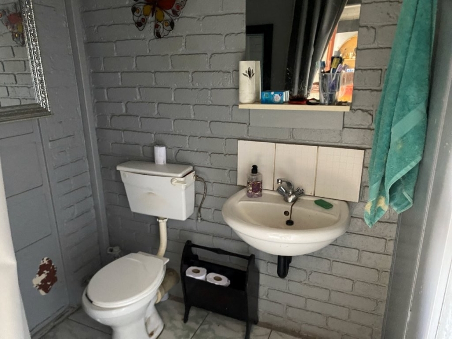 6 Bedroom Property for Sale in Grootvaly Gauteng