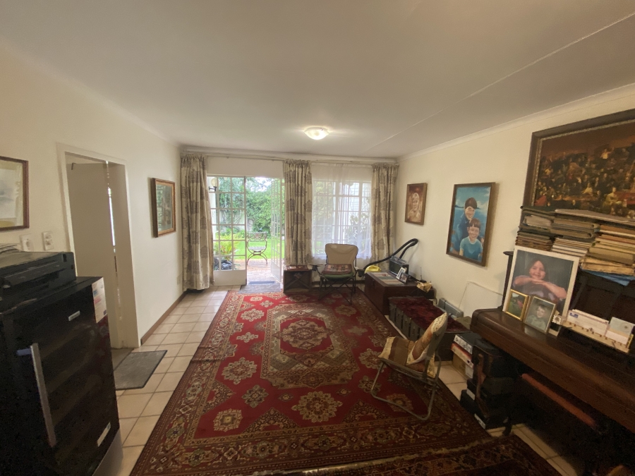 2 Bedroom Property for Sale in Magaliessig Gauteng