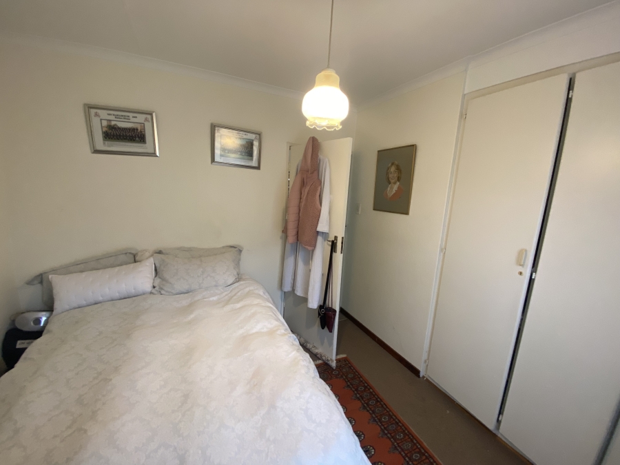 2 Bedroom Property for Sale in Magaliessig Gauteng