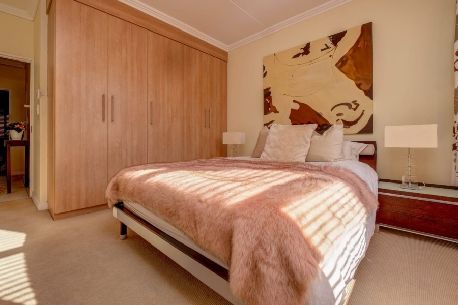 To Let 2 Bedroom Property for Rent in Morningside Gauteng