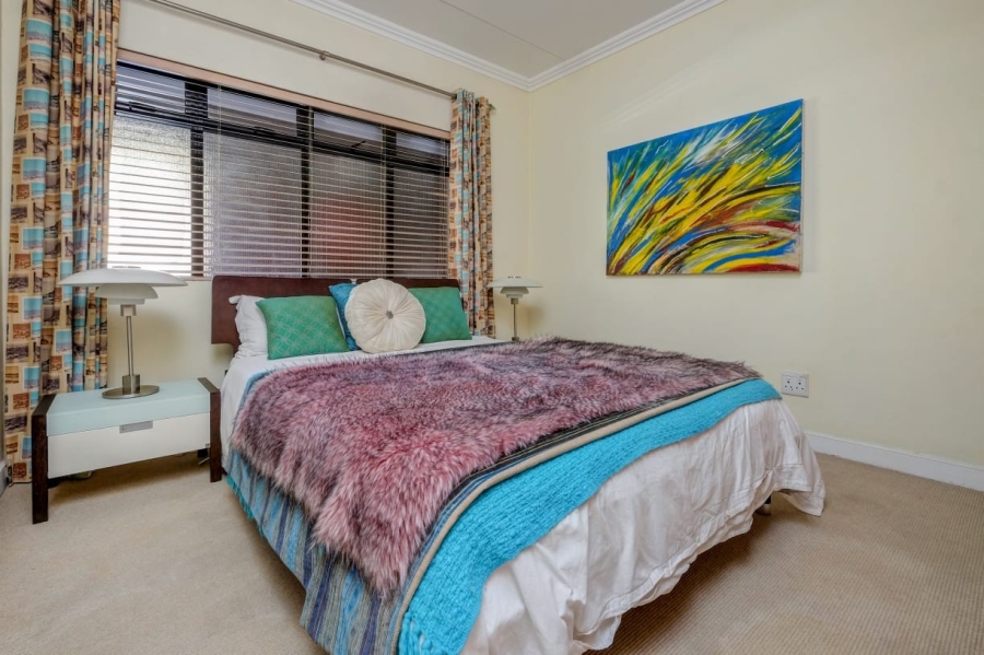 To Let 2 Bedroom Property for Rent in Morningside Gauteng