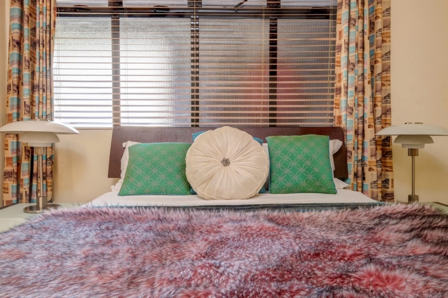 To Let 2 Bedroom Property for Rent in Morningside Gauteng