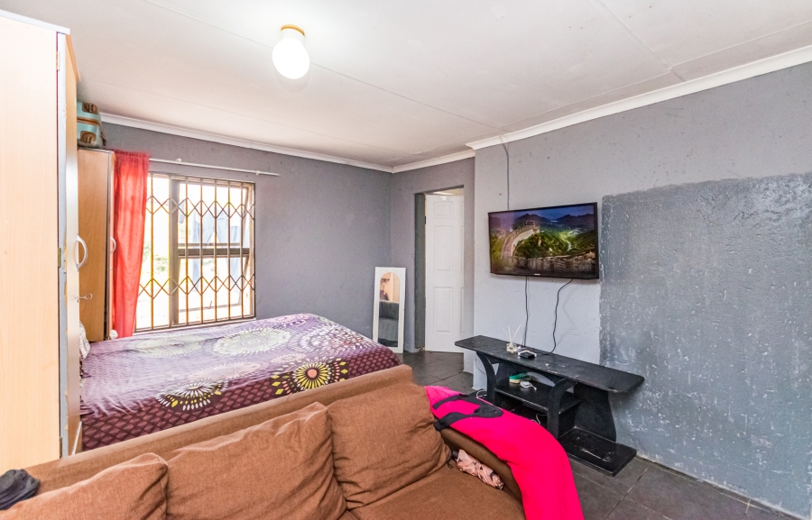 2 Bedroom Property for Sale in Bram Fischerville Gauteng