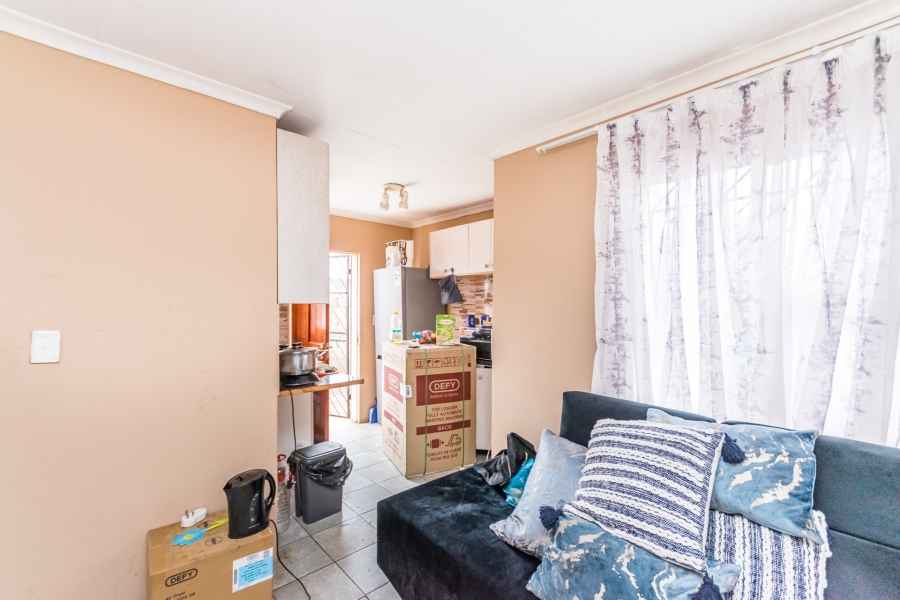 2 Bedroom Property for Sale in Bram Fischerville Gauteng