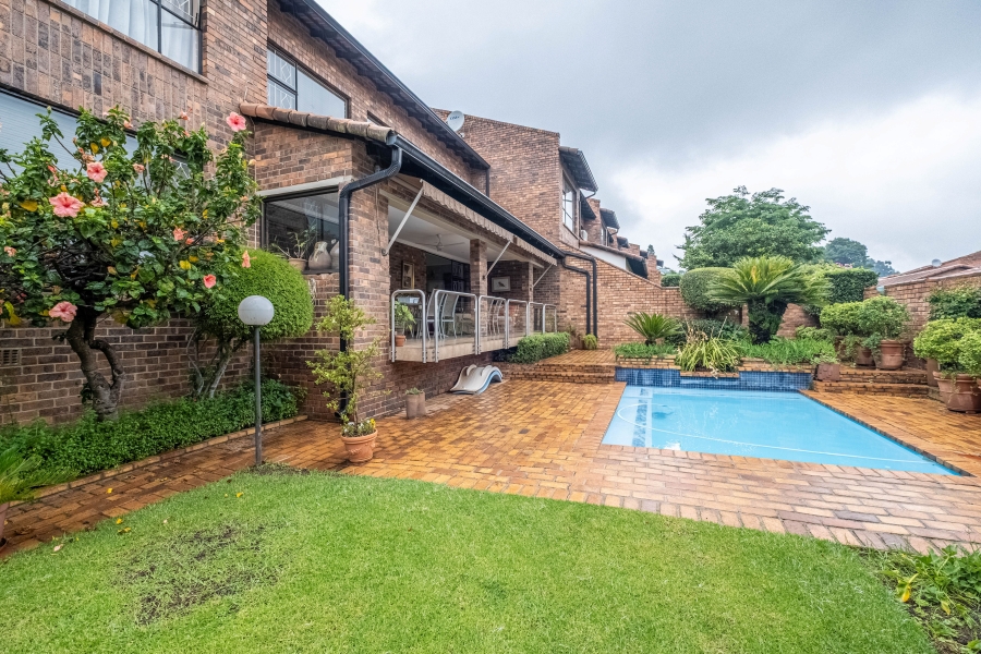 5 Bedroom Property for Sale in Bedford Park Gauteng