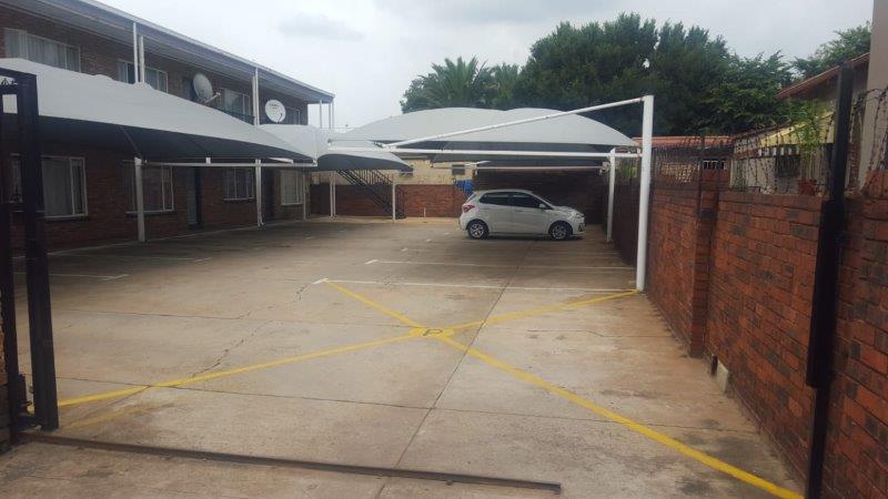 1 Bedroom Property for Sale in Casseldale Gauteng