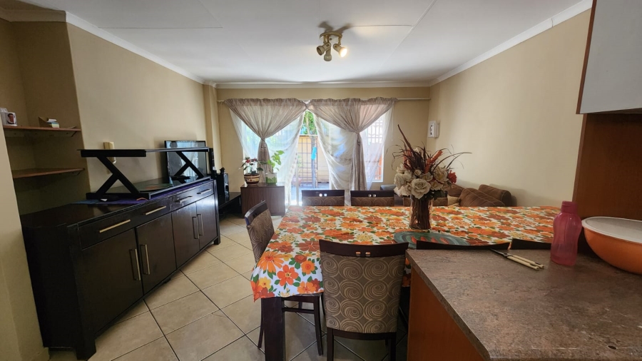 To Let 3 Bedroom Property for Rent in Illiondale Gauteng