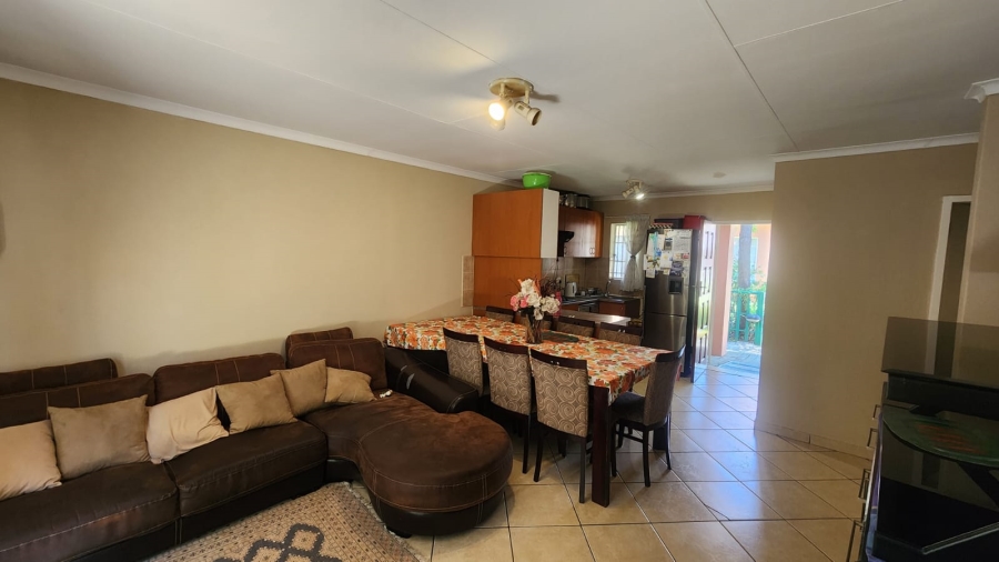 To Let 3 Bedroom Property for Rent in Illiondale Gauteng