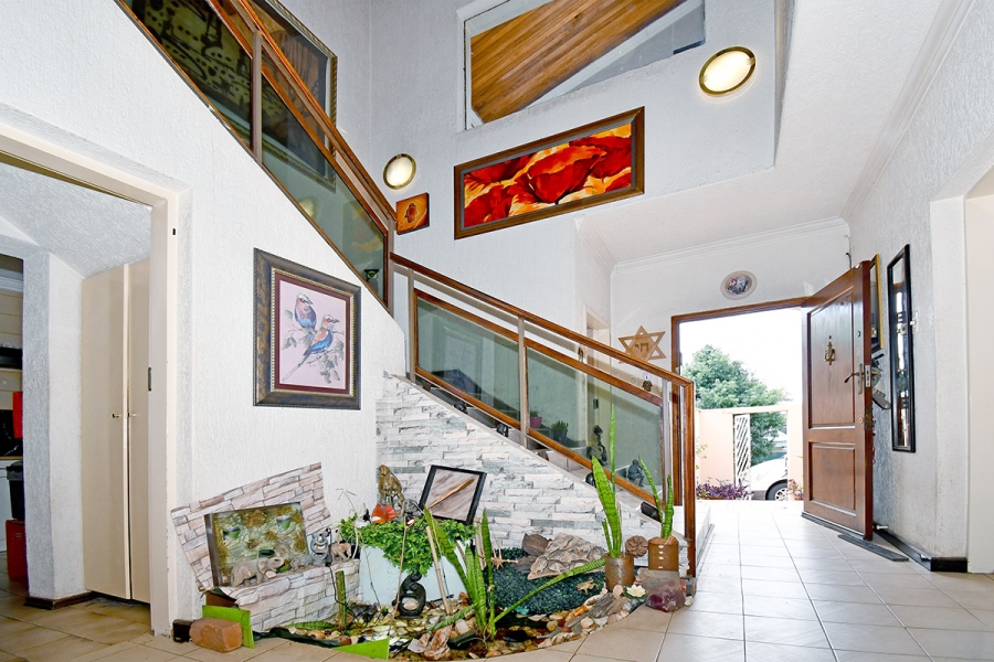 To Let 4 Bedroom Property for Rent in Bruma Gauteng