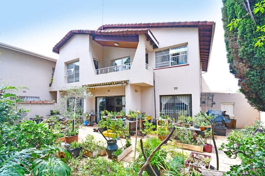 To Let 4 Bedroom Property for Rent in Bruma Gauteng