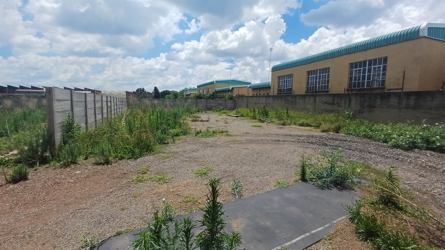 To Let commercial Property for Rent in Duncanville Gauteng