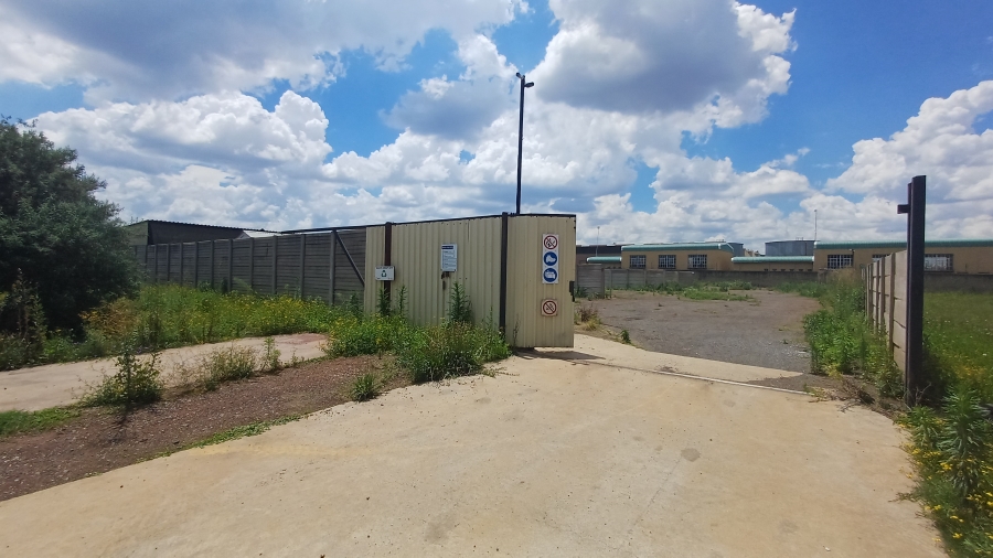To Let commercial Property for Rent in Duncanville Gauteng