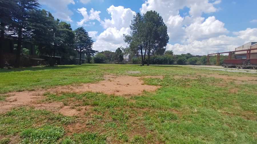 To Let commercial Property for Rent in Duncanville Gauteng