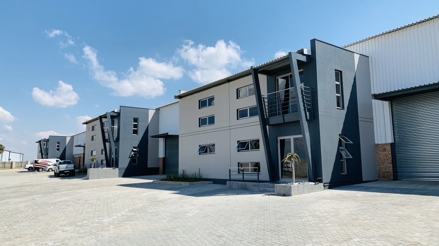 To Let commercial Property for Rent in Knoppieslaagte Gauteng