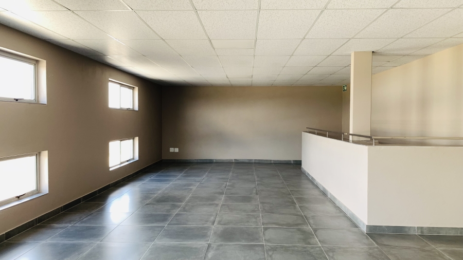 To Let commercial Property for Rent in Knoppieslaagte Gauteng