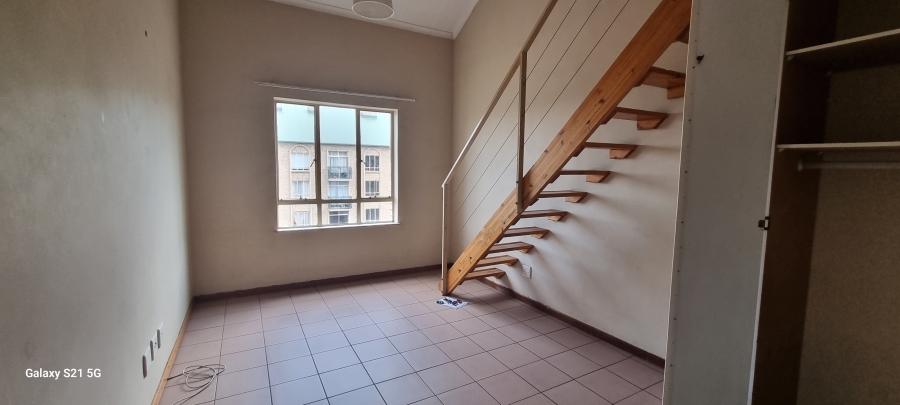 1 Bedroom Property for Sale in Hatfield Gauteng