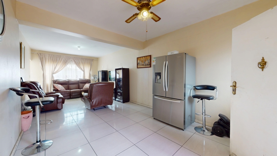 2 Bedroom Property for Sale in Cason Gauteng
