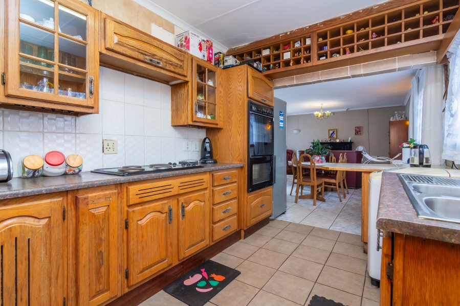 3 Bedroom Property for Sale in Fleurhof Gauteng