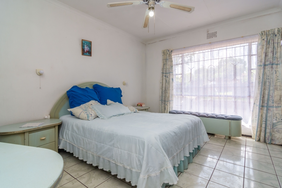 3 Bedroom Property for Sale in Fleurhof Gauteng