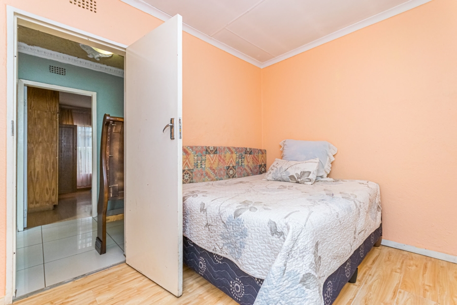 4 Bedroom Property for Sale in Dobsonville Ext 2 Gauteng