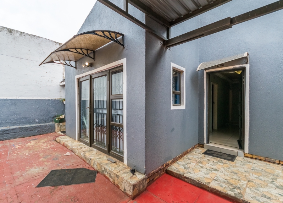 4 Bedroom Property for Sale in Dobsonville Ext 2 Gauteng
