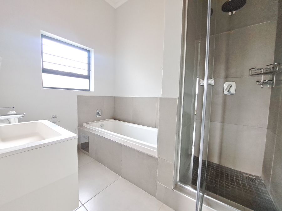 2 Bedroom Property for Sale in Morningside Ext 40 Gauteng