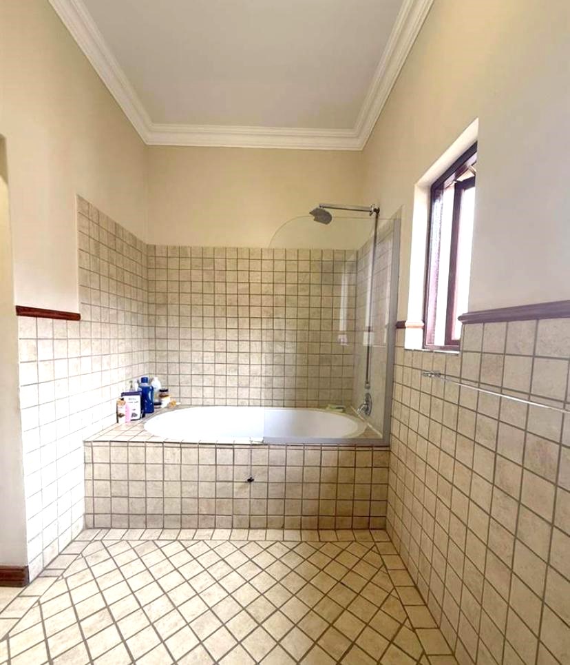 3 Bedroom Property for Sale in Olympus AH Gauteng