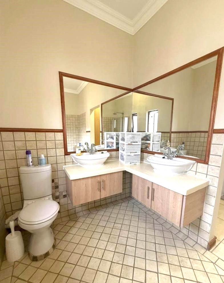 3 Bedroom Property for Sale in Olympus AH Gauteng