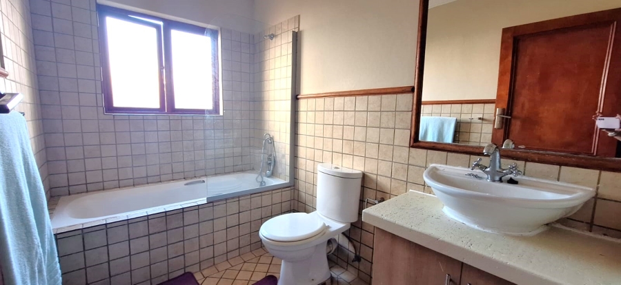 3 Bedroom Property for Sale in Olympus AH Gauteng