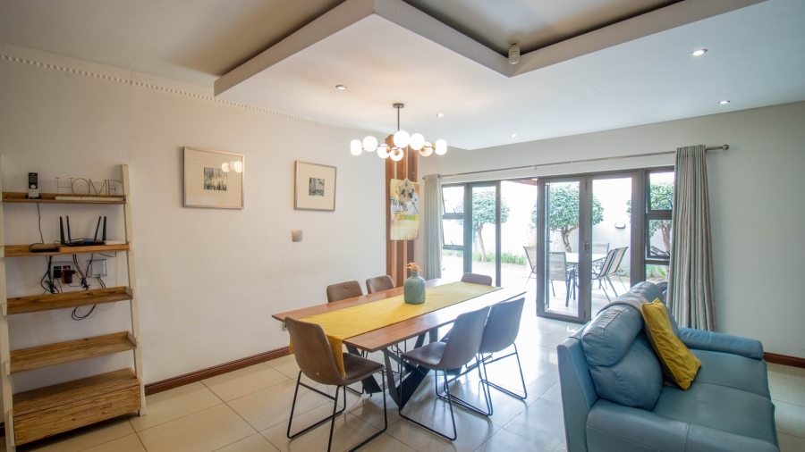 4 Bedroom Property for Sale in Blue Hills Gauteng