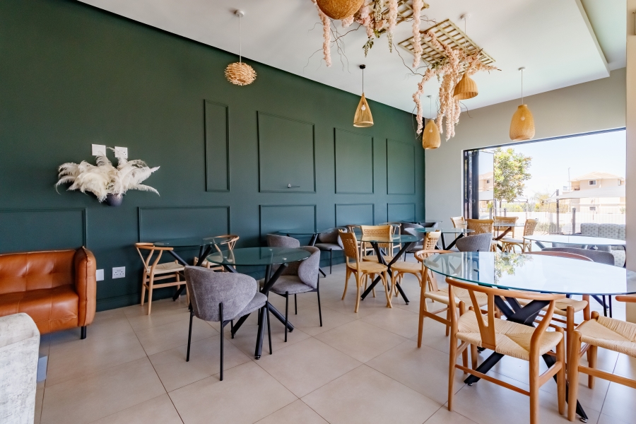 2 Bedroom Property for Sale in Erand Gardens Gauteng