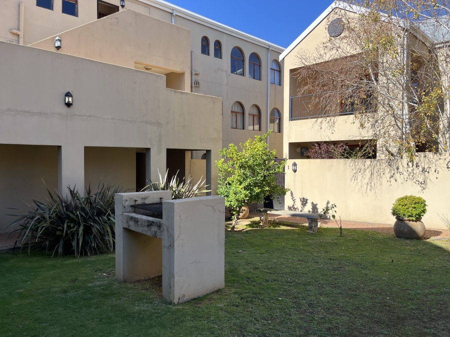 2 Bedroom Property for Sale in Heidelberg Gauteng