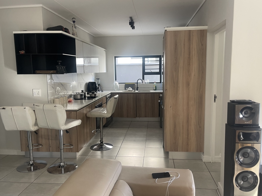 3 Bedroom Property for Sale in Waterfall Gauteng