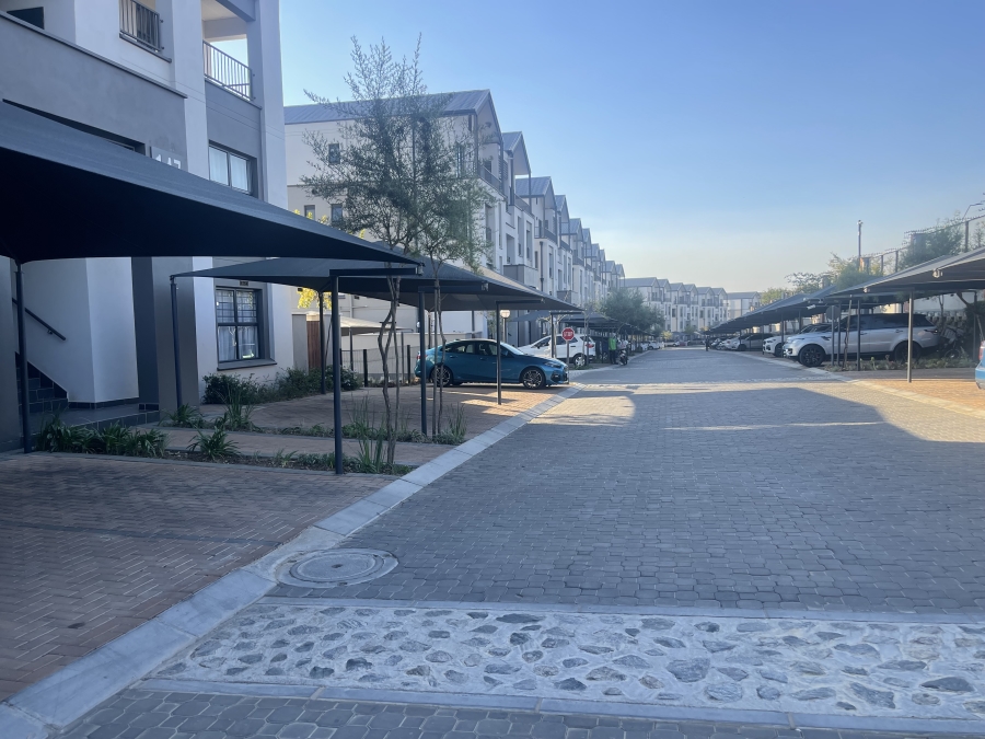 3 Bedroom Property for Sale in Waterfall Gauteng