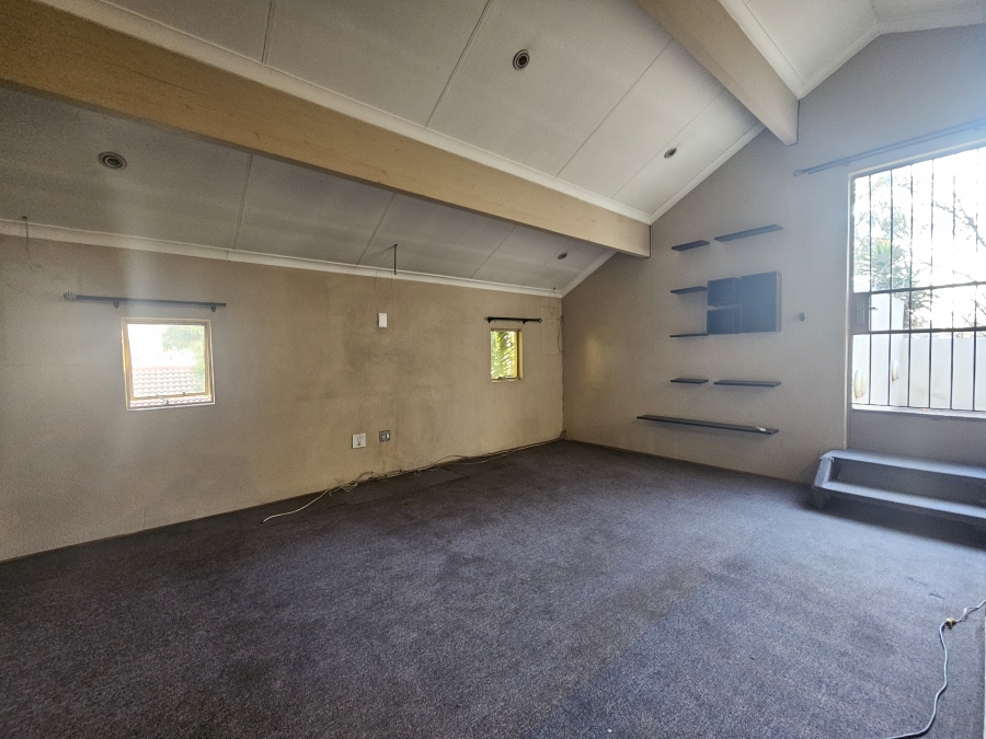 3 Bedroom Property for Sale in Rembrandt Park Gauteng