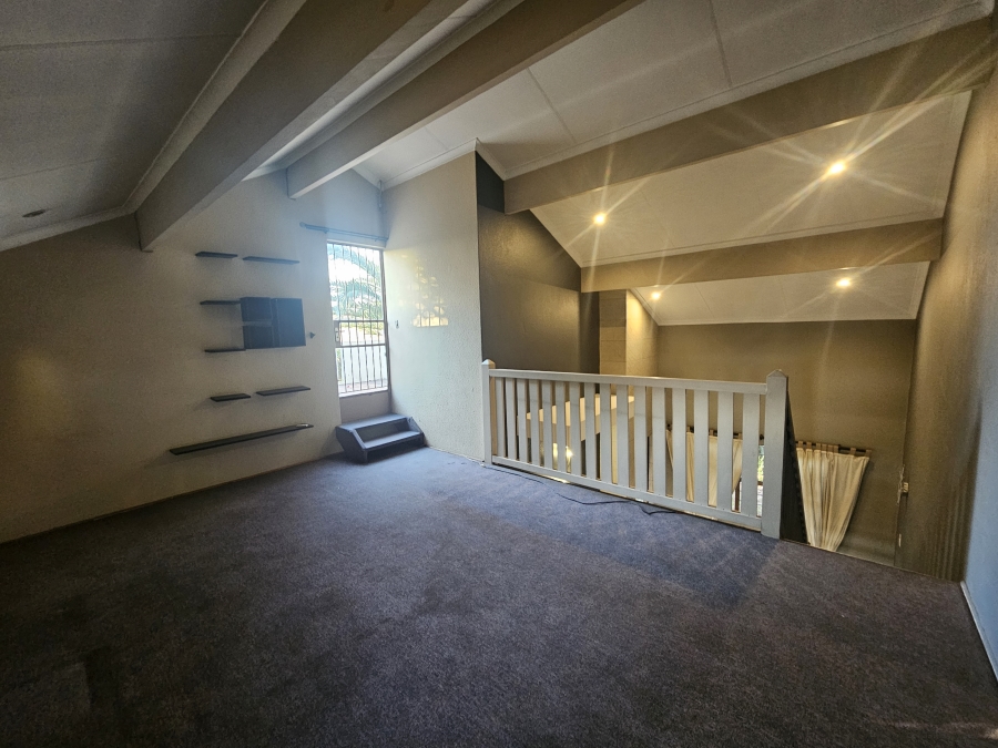 3 Bedroom Property for Sale in Rembrandt Park Gauteng