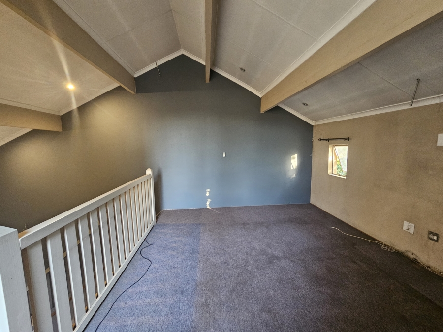 3 Bedroom Property for Sale in Rembrandt Park Gauteng