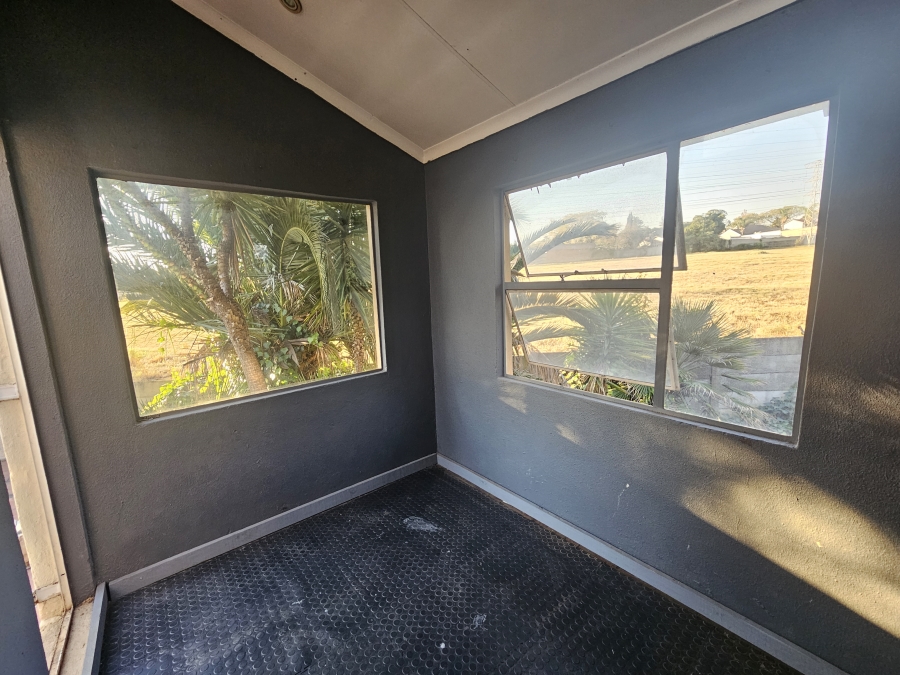 3 Bedroom Property for Sale in Rembrandt Park Gauteng