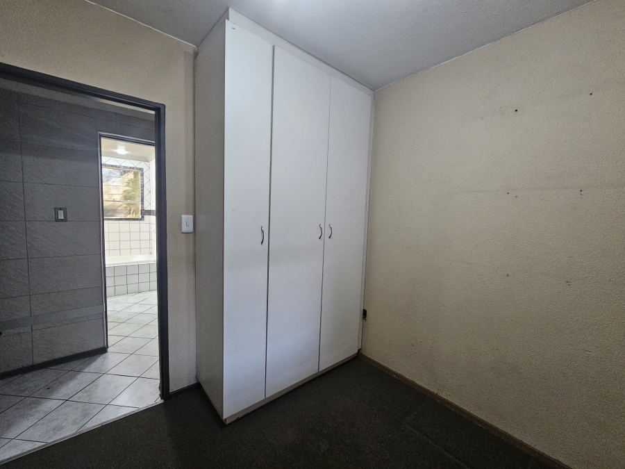 3 Bedroom Property for Sale in Rembrandt Park Gauteng