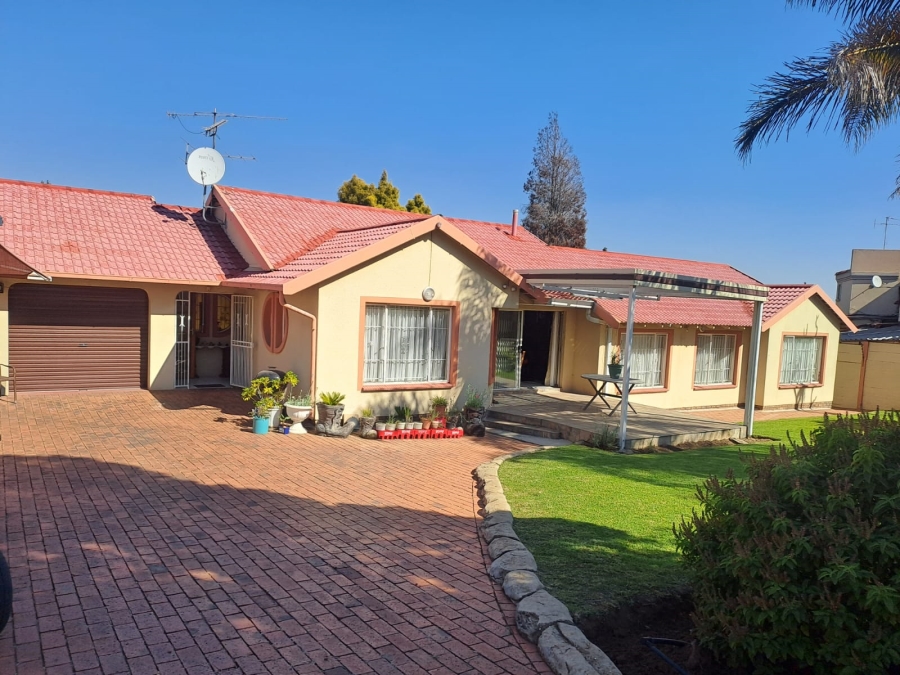 3 Bedroom Property for Sale in Winchester Hills Gauteng