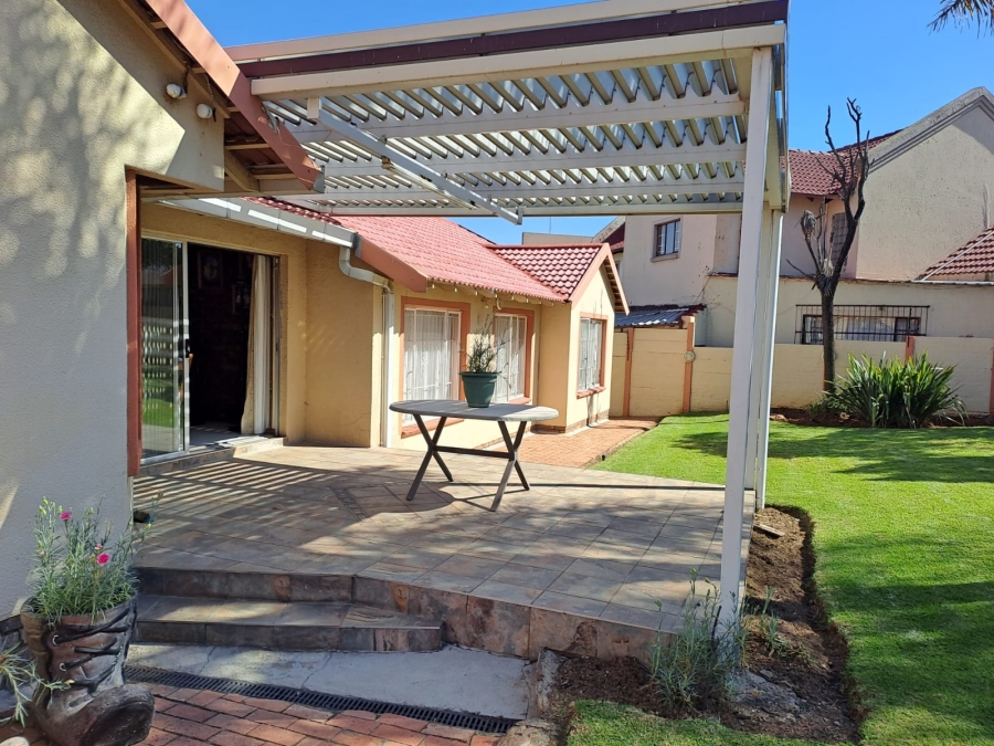 3 Bedroom Property for Sale in Winchester Hills Gauteng