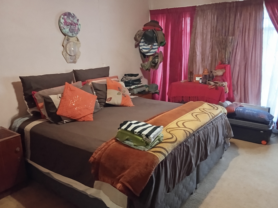 3 Bedroom Property for Sale in Houtkop A H Gauteng