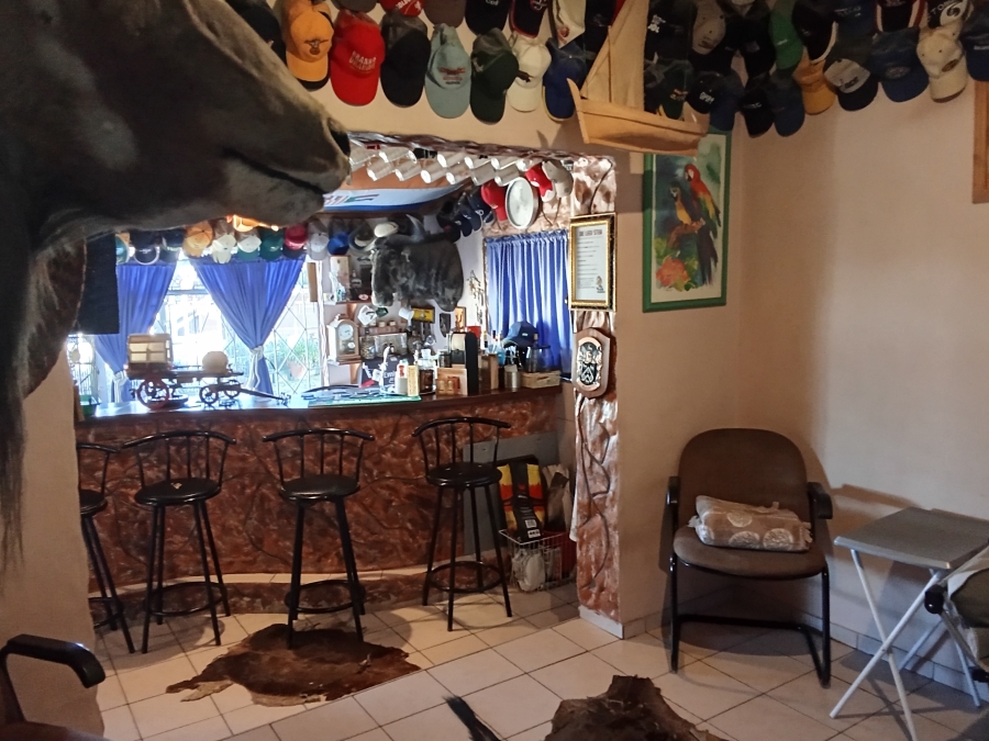 3 Bedroom Property for Sale in Houtkop A H Gauteng