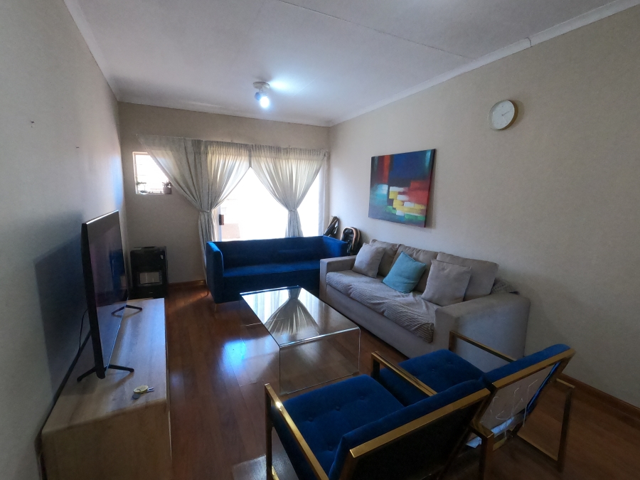 2 Bedroom Property for Sale in Vorna Valley Gauteng