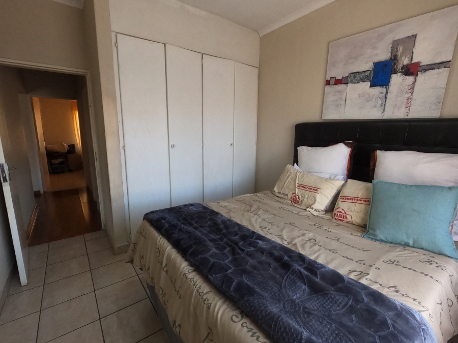 2 Bedroom Property for Sale in Vorna Valley Gauteng
